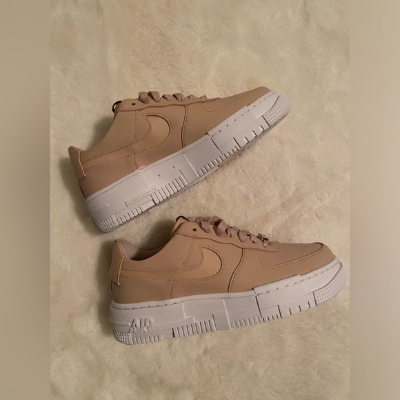 Women’s Nike Air Force 1s - Picture 3 of 5